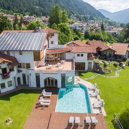 Castelir Suite Hotel Panchia Luaran gambar