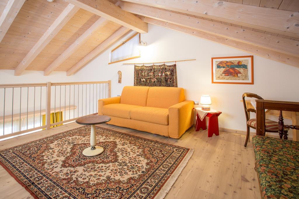 Castelir Suite Hotel Panchia Bilik gambar